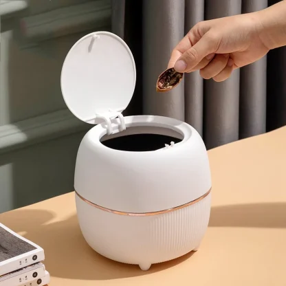 Cute Desktop Trash Can
