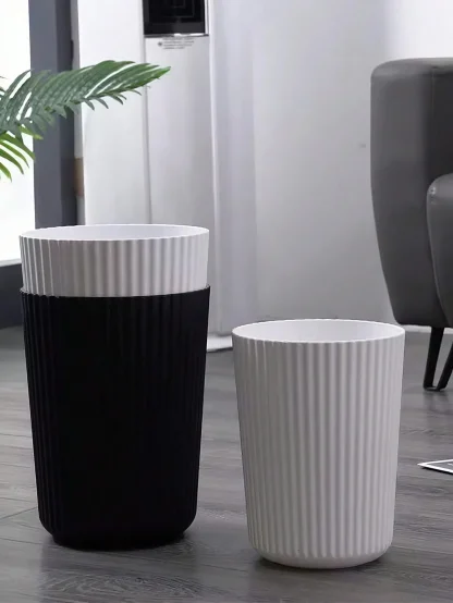 Simple Striped Texture Trash Can - Image 5