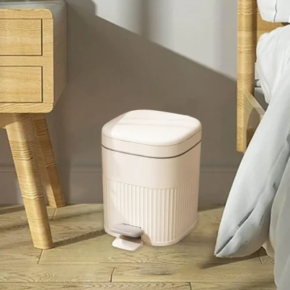 Step-on Modern Trash Cans - Image 3